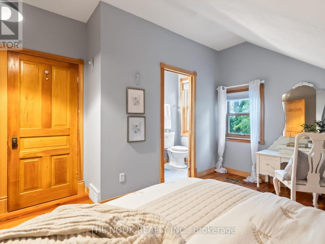 275 VALENTIA ROAD, 