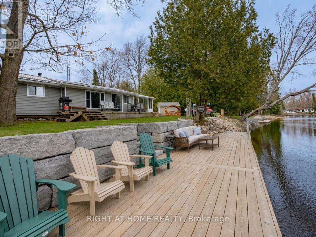 369 SOUTHAM DRIVE, Burnt River