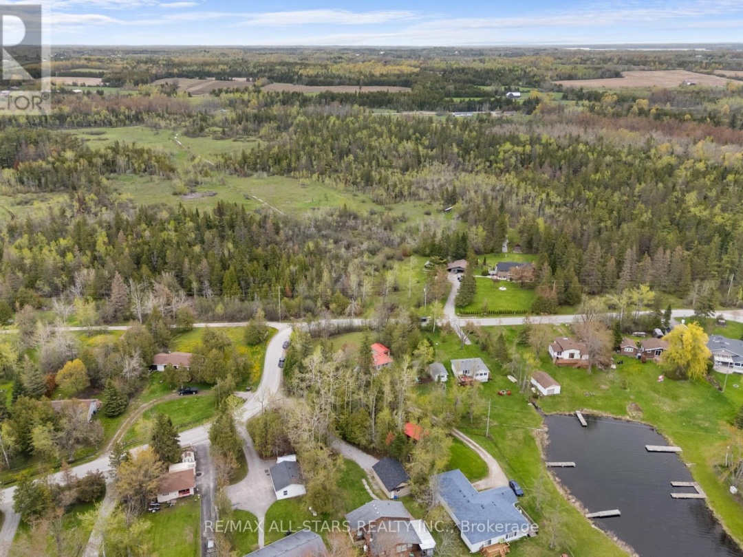 3 REGATTA STREET, Sturgeon Lake