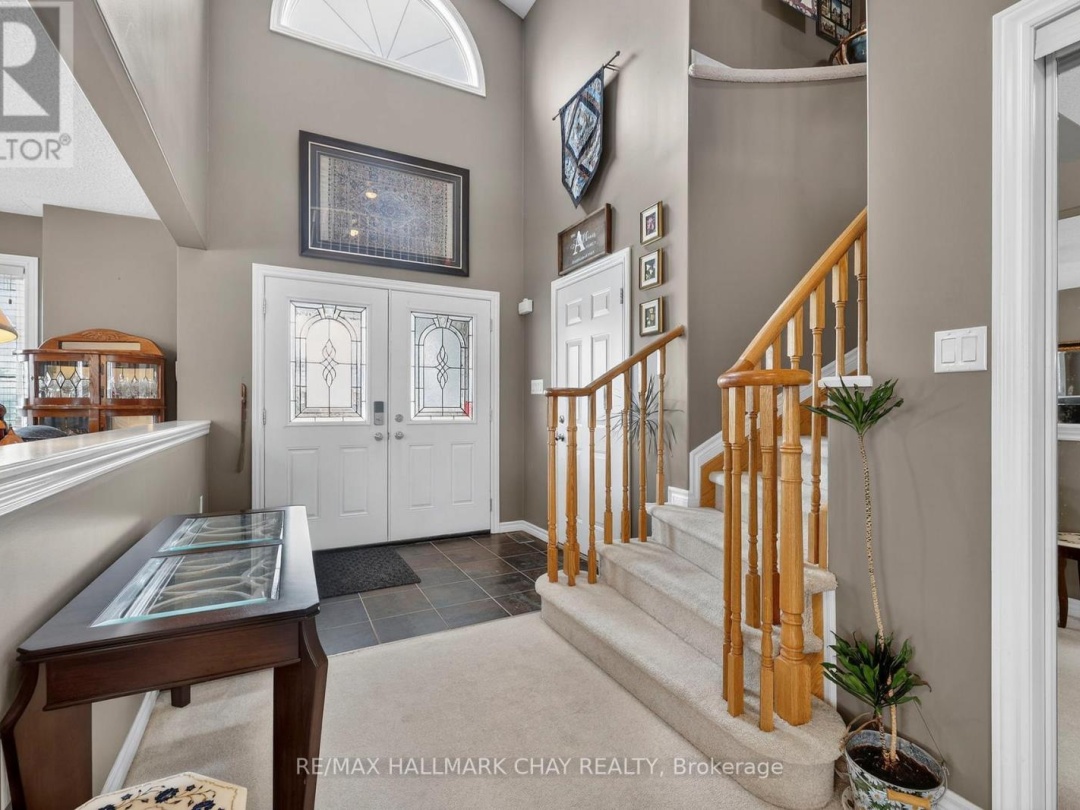 16 SHEPPARD DRIVE, Tay (Victoria Harbour)