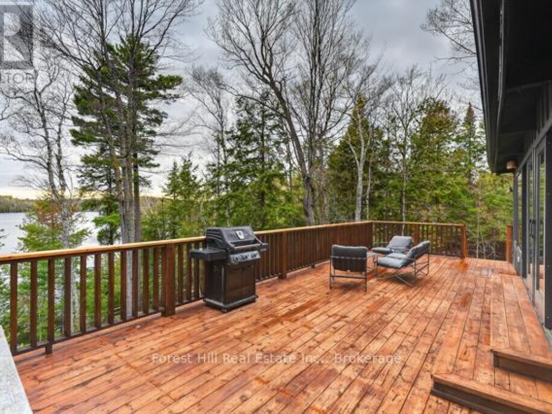 1034 CANNING HEIGHTS ROAD, Canning Lake