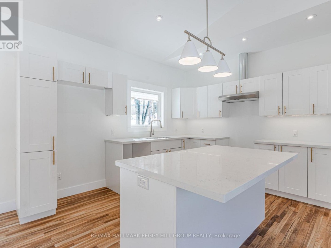 187 ALBIN ROAD, Tay (Waubaushene)
