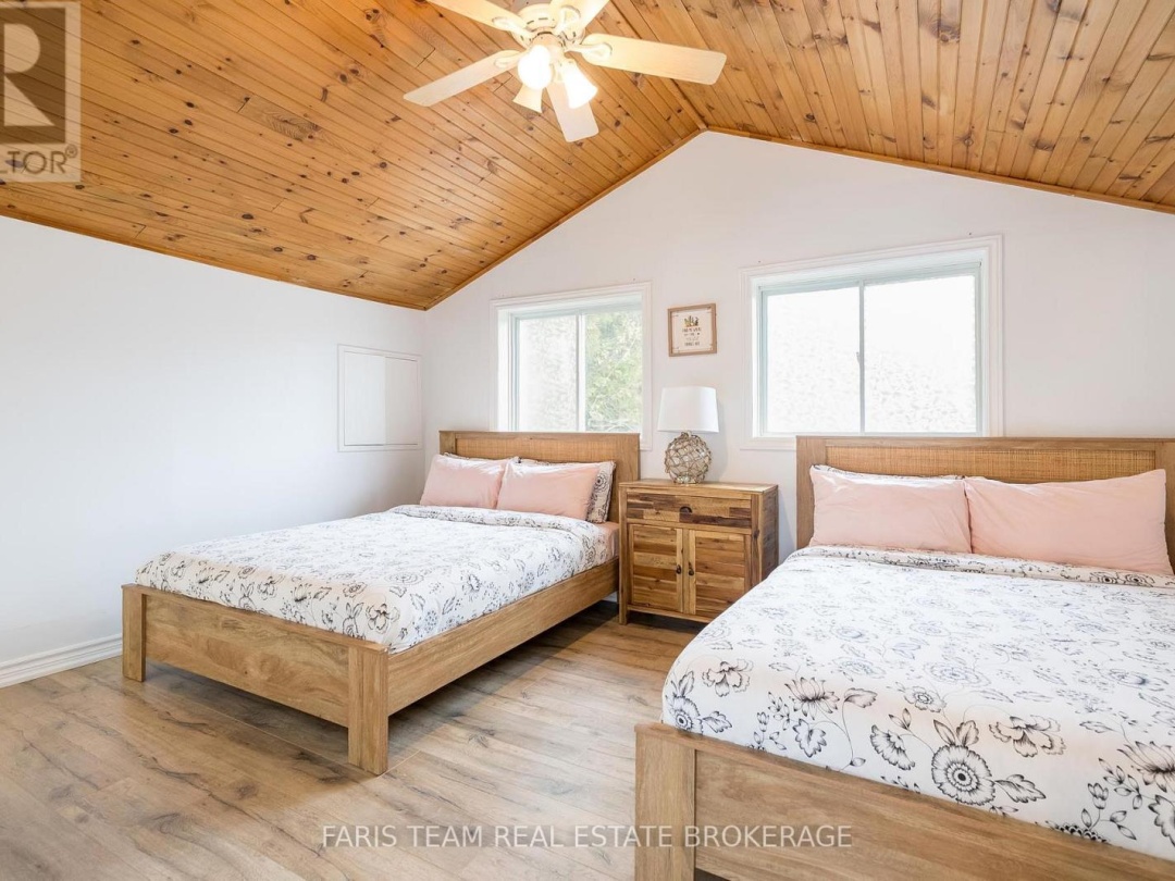 122 MITCHELLS BEACH ROAD, Georgian Bay