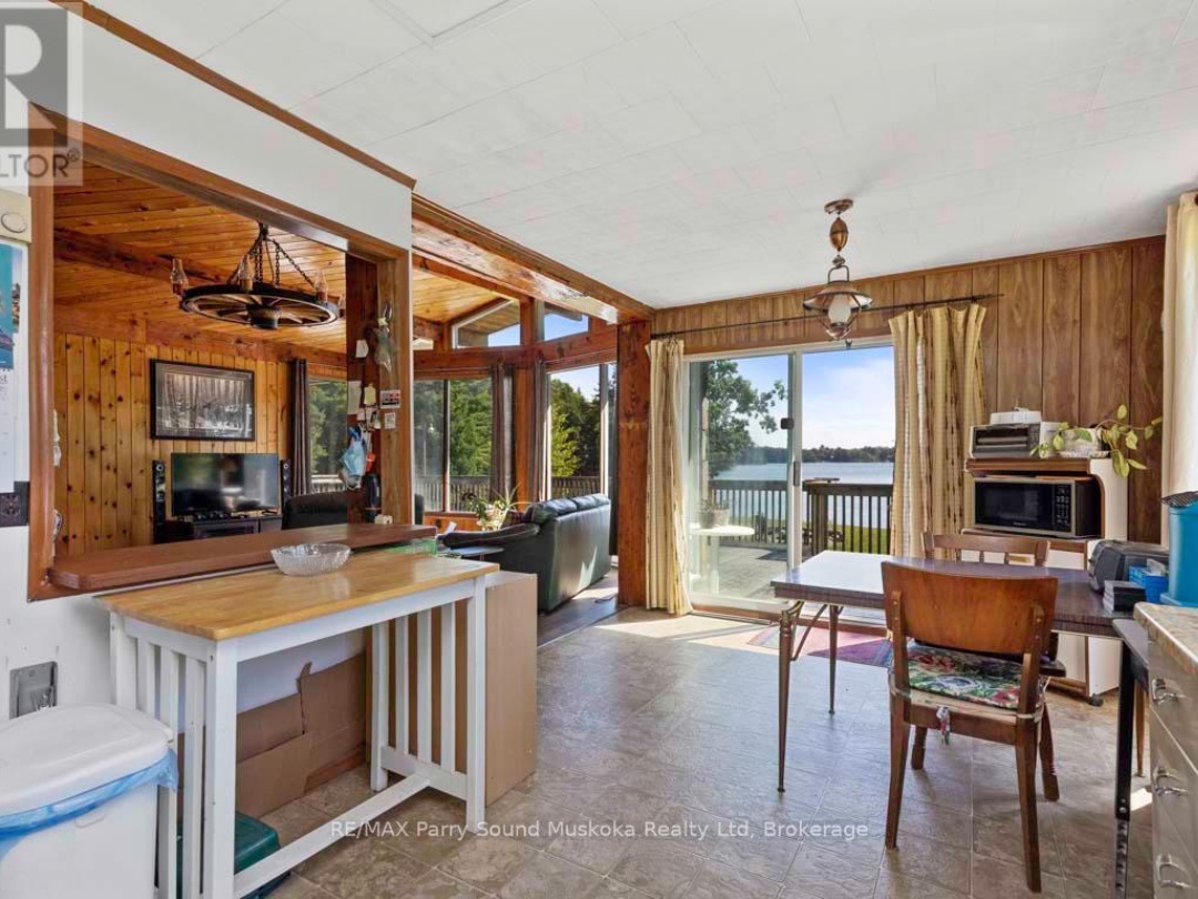 122 GREY OWL ROAD, 
