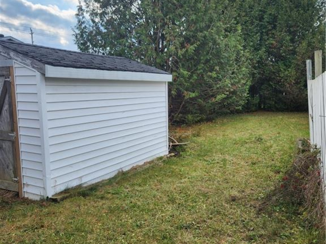 2 Pinecone Drive, Bracebridge