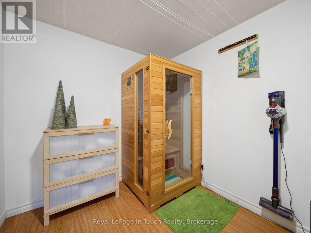 29 DUFFY DRIVE, Tay