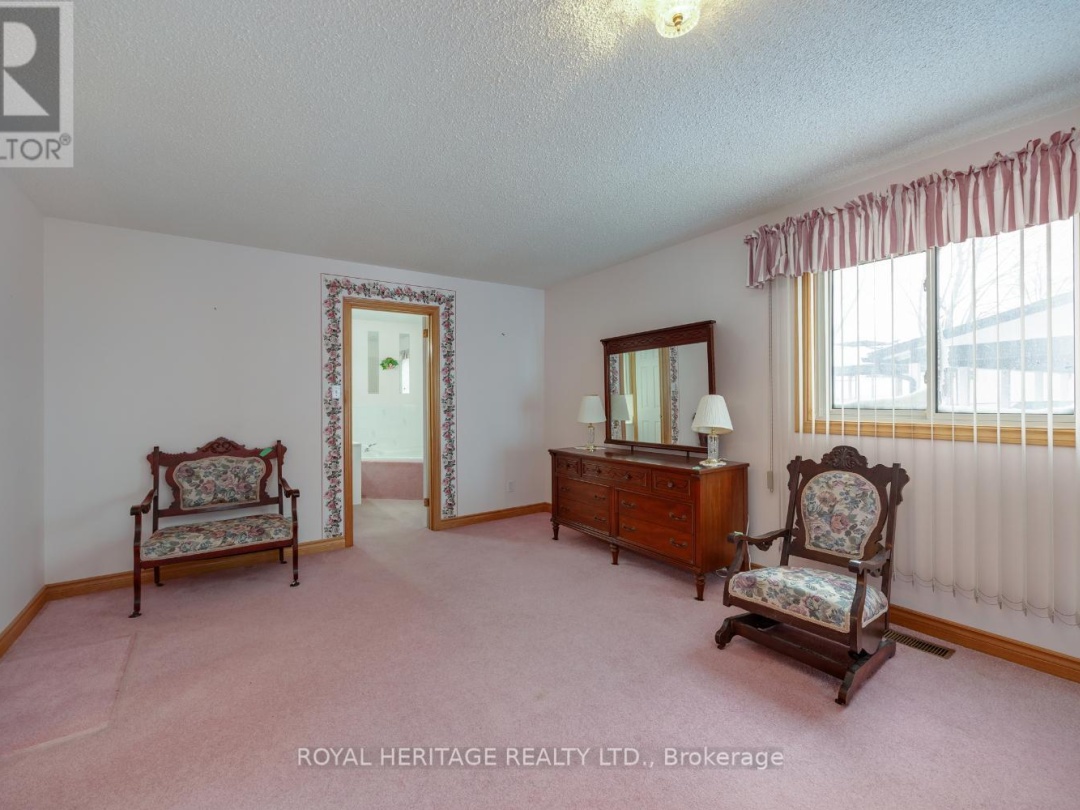 31 WELLINGTON STREET, 