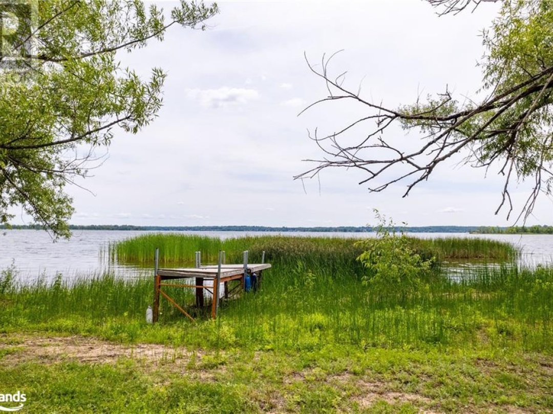 129 Silver Birch Crescent, Georgian Bay