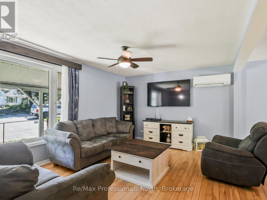 110 FRASER STREET, Gravenhurst (Muskoka (S))