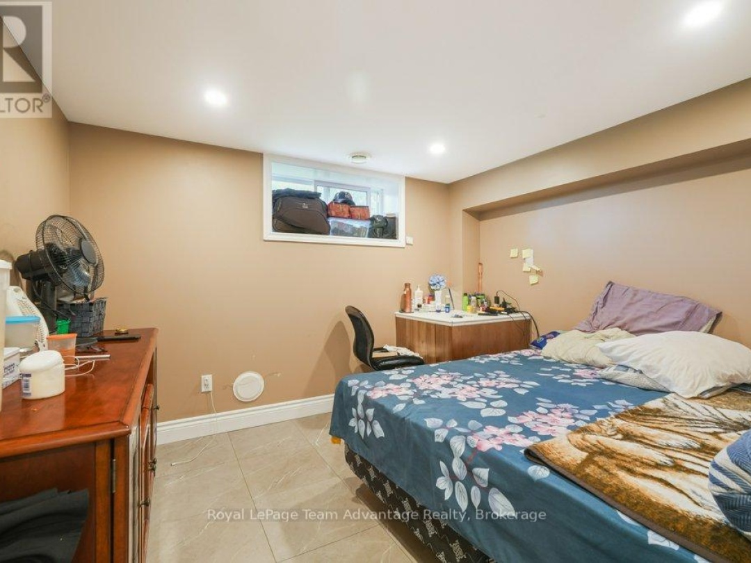 8 EDWARD STREET, 