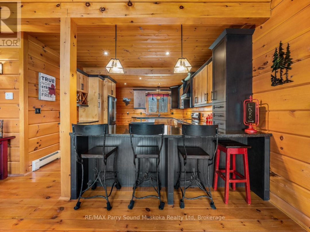 48 WENDY'S LANE, Manitouwabing Lake