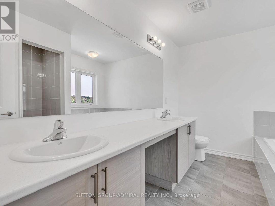 32 HILLCROFT WAY, Kawartha Lakes (Bobcaygeon)