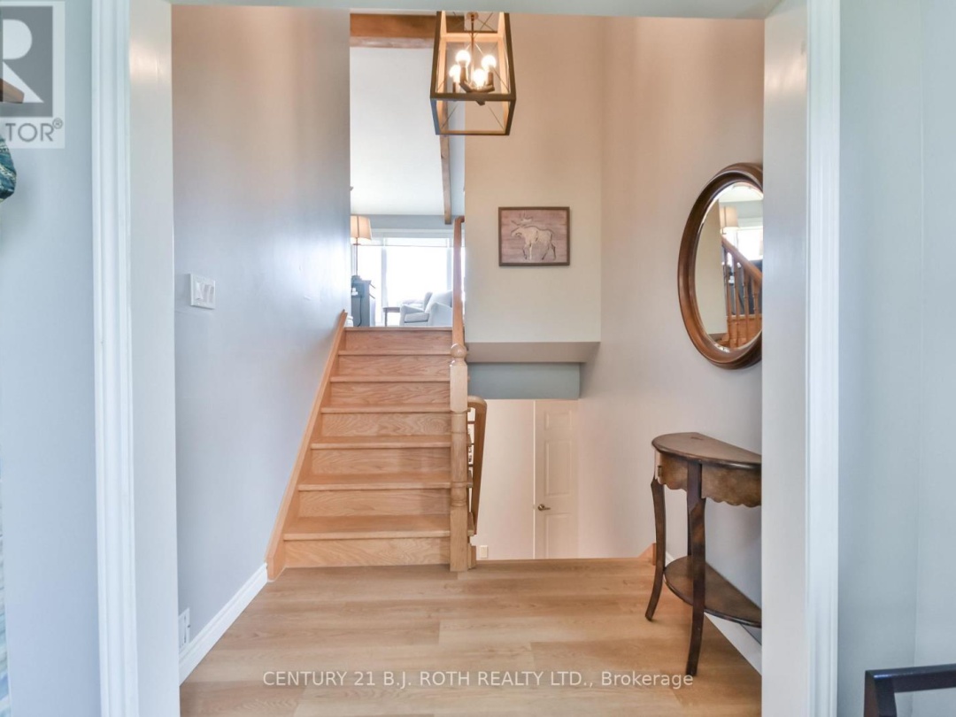3371 LAKE ST. GEORGE BOULEVARD, Lake St George