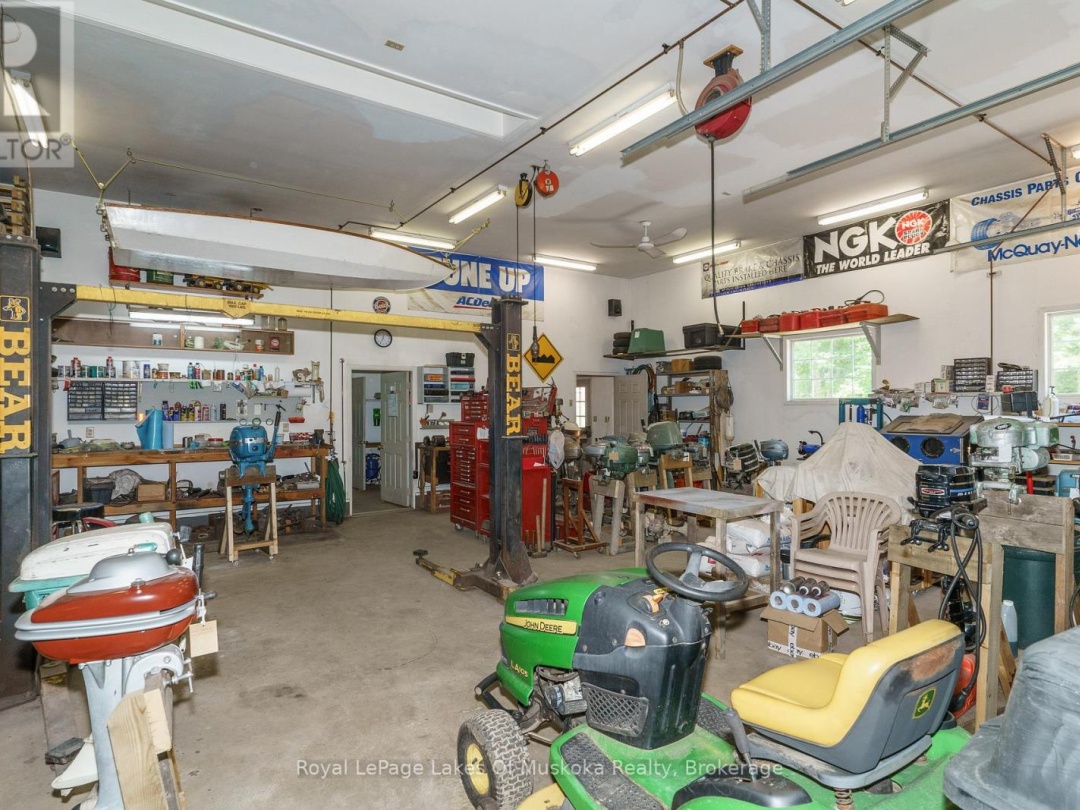 1020 AMELIA CRESCENT, Gravenhurst (Morrison)