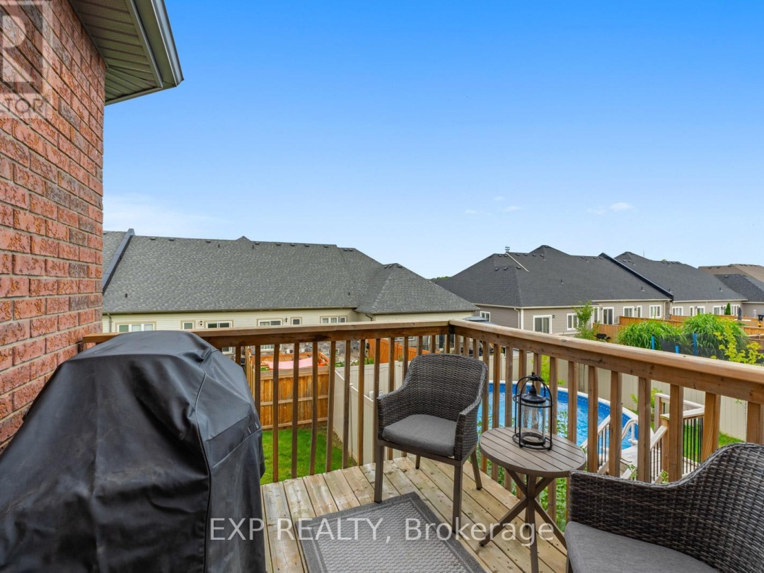 3045 Orion Boulevard, Orillia