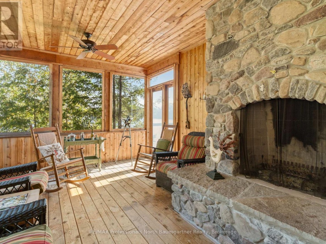 2455 BLAIRHAMPTON ROAD, 