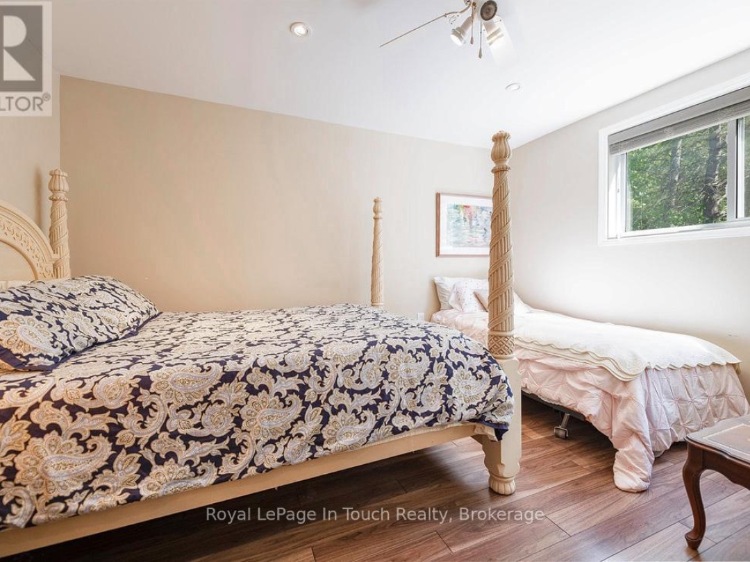285 CROOKED BAY ROAD, Georgian Bay (Baxter)