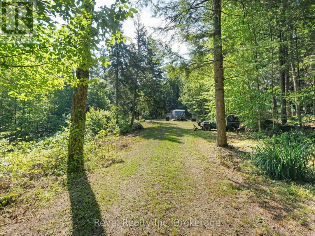 2762 118 HIGHWAY E, 