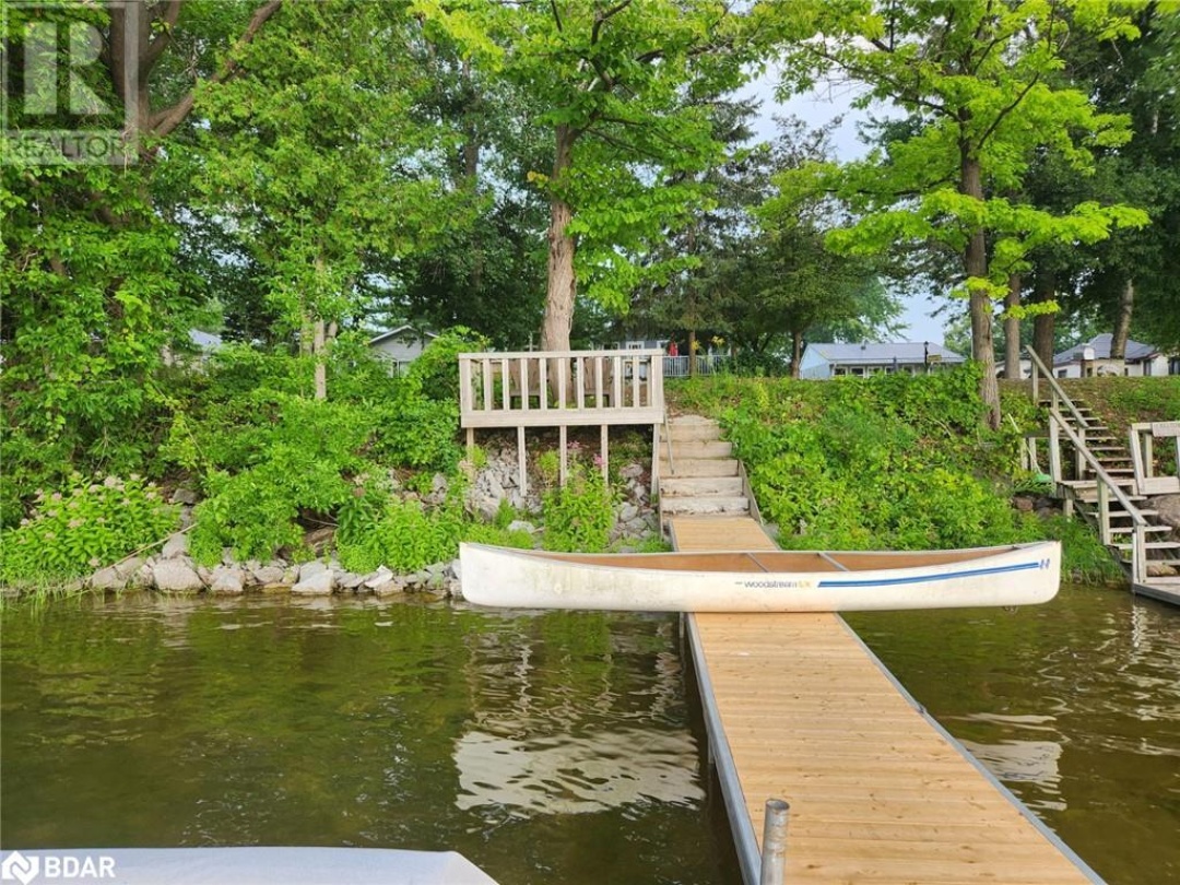 185 AVERY POINT Road, Dalrymple Lake