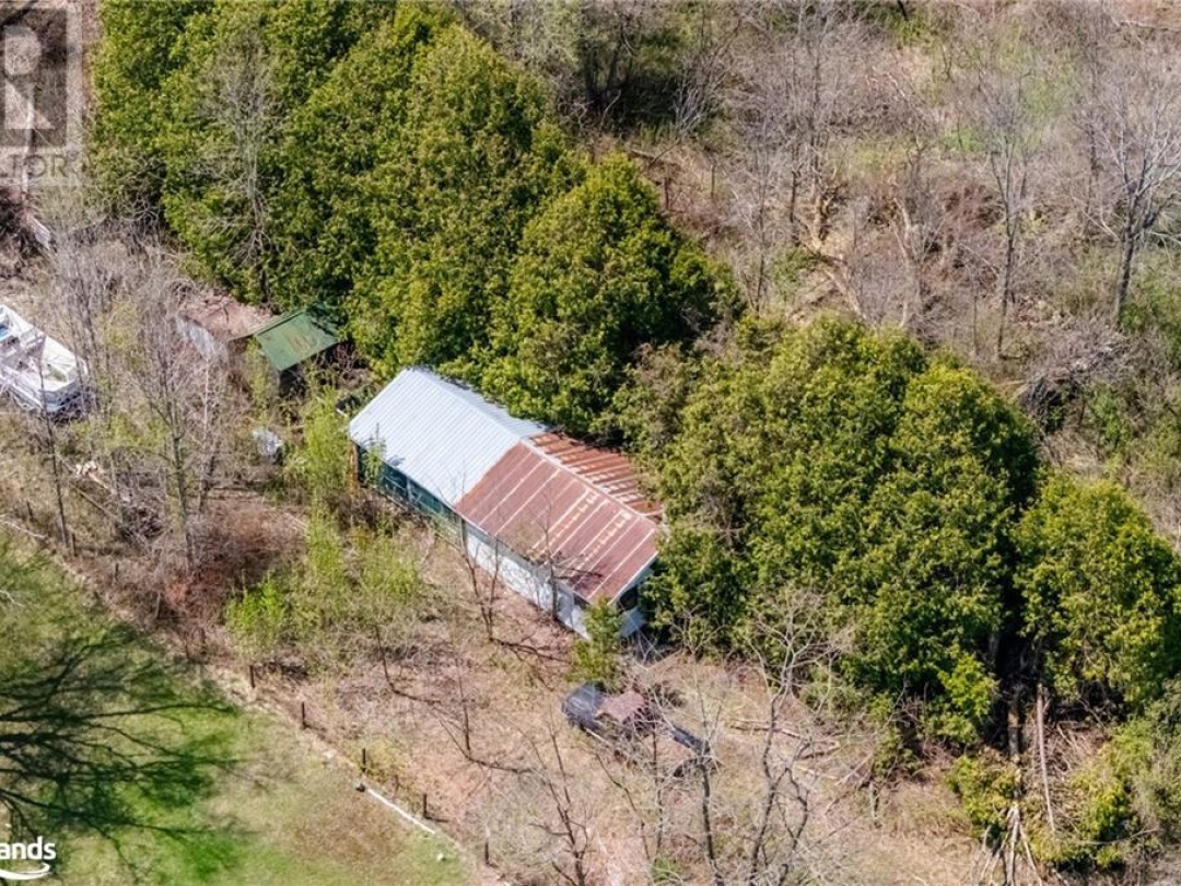 12824 County Road 16, Waubaushene