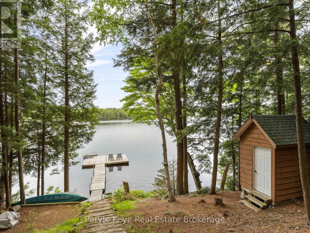 1230 LAKESHORE DRIVE S, 