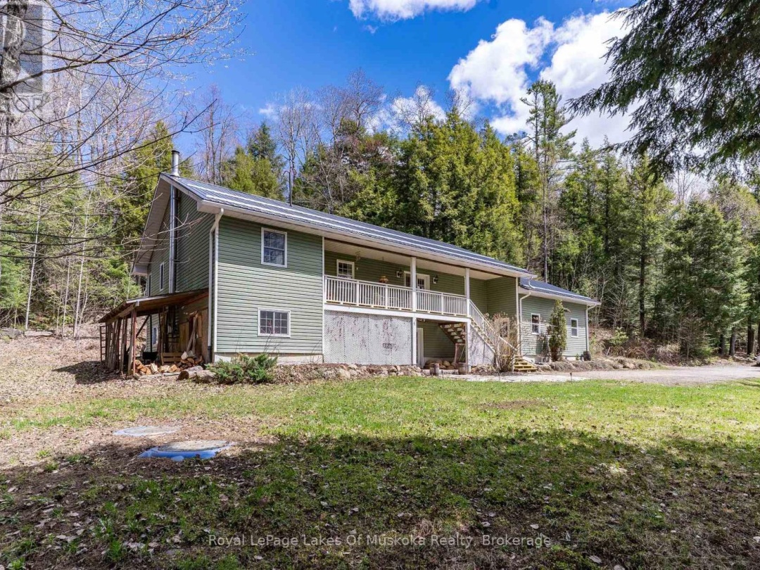 1185 MIRIAM DRIVE, Bracebridge (Oakley)