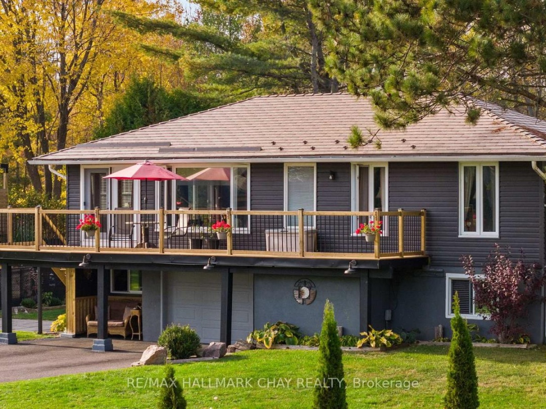 3194 SHOREVIEW DRIVE, 