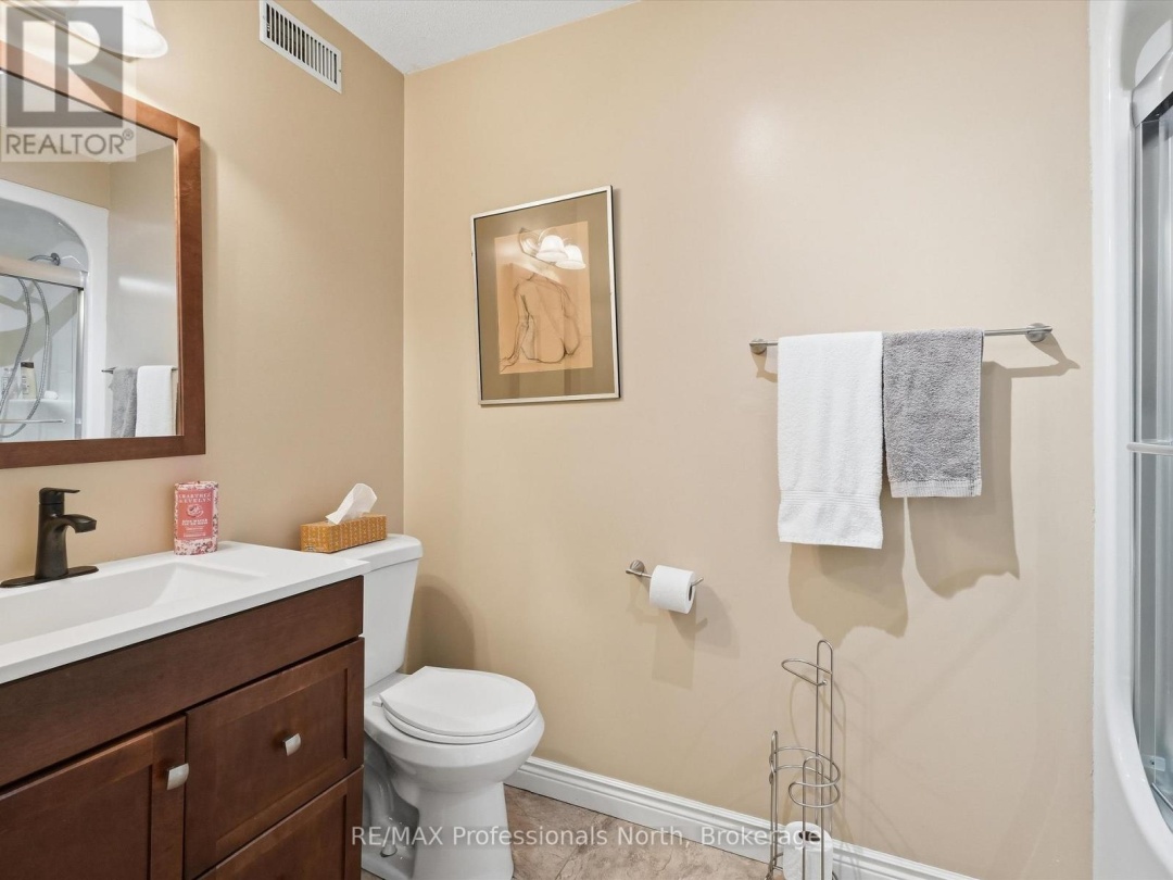 31 THE GRANITE BLUFF, Bracebridge (Macaulay)