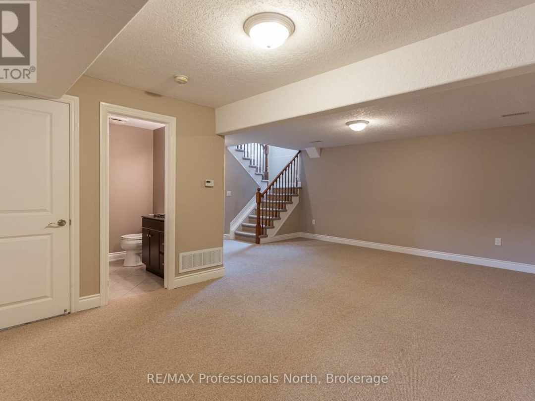 46 WEBB CIRCLE, 