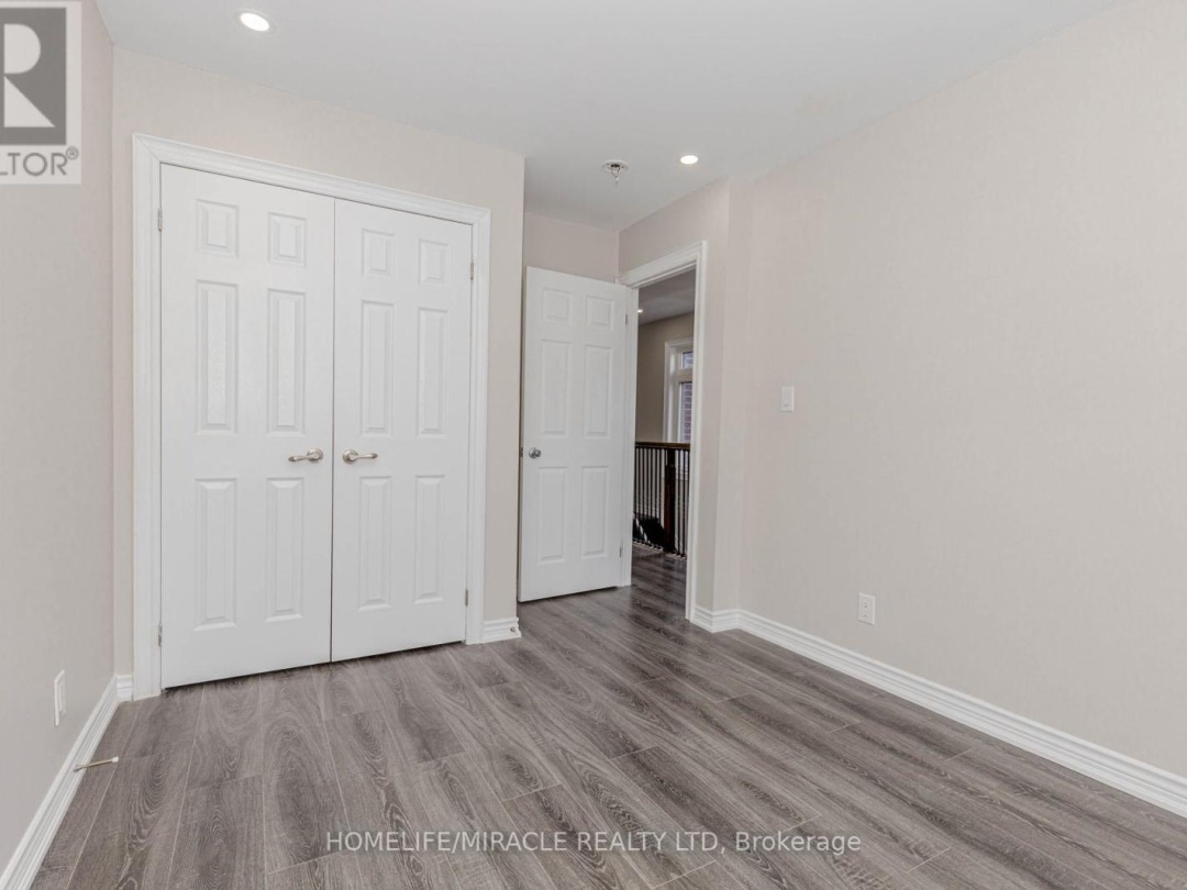 637 Simcoe Street, Brock (Beaverton)