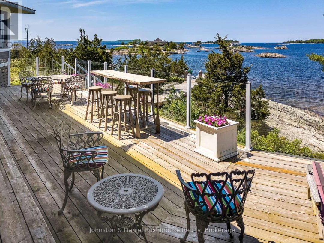 2 ISLAND 1210, Georgian Bay