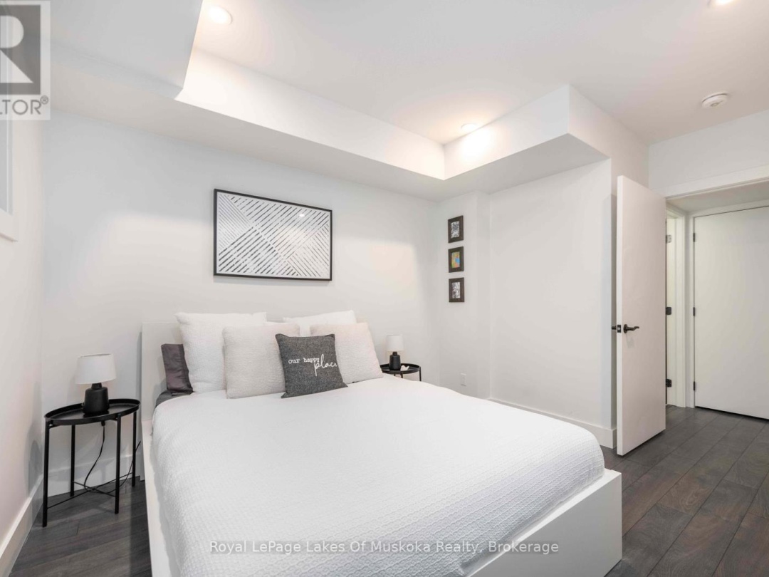 102 - 3 TREE TOPS LANE, 