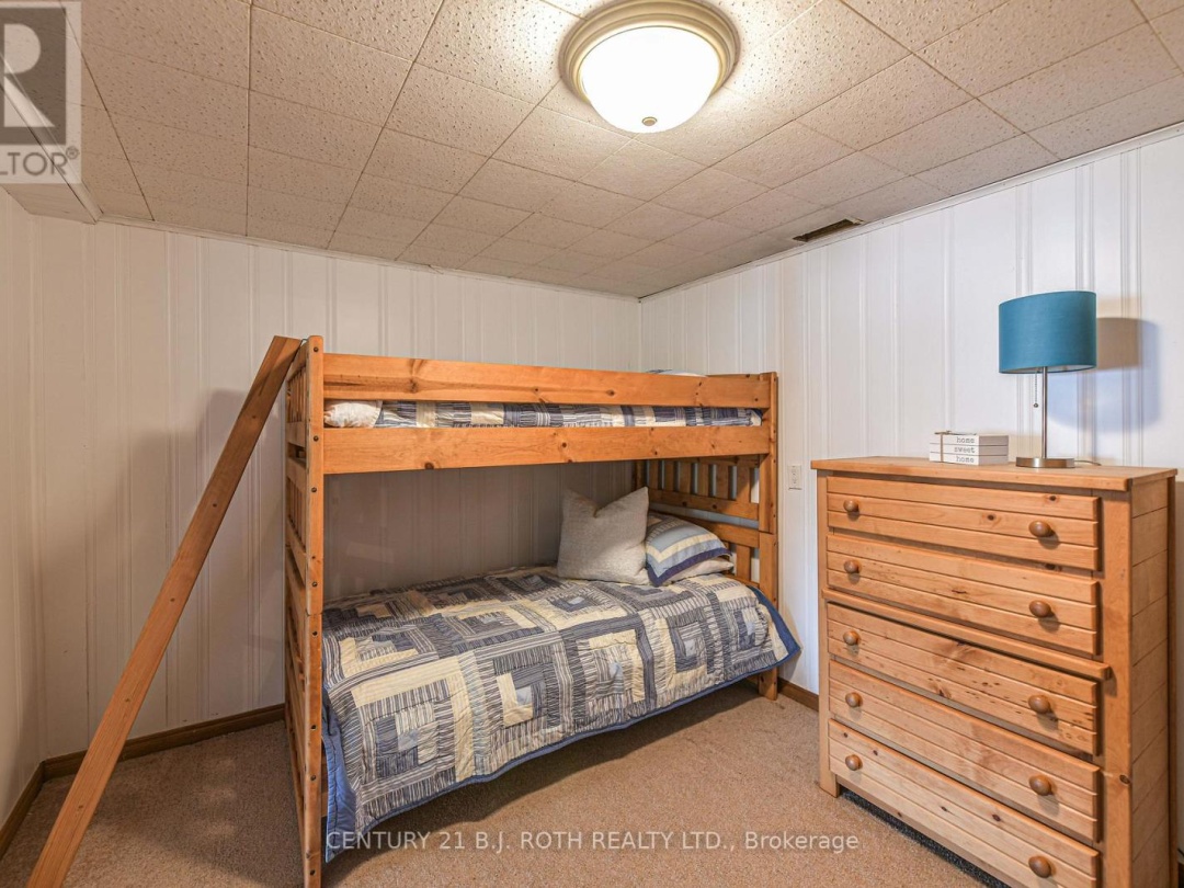 71 CAMPBELL BEACH ROAD, Dalrymple Lake