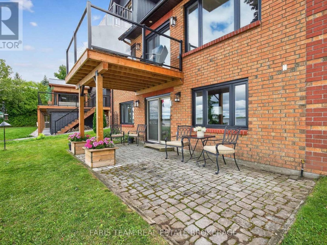 238 ROBINS POINT ROAD, Georgian Bay