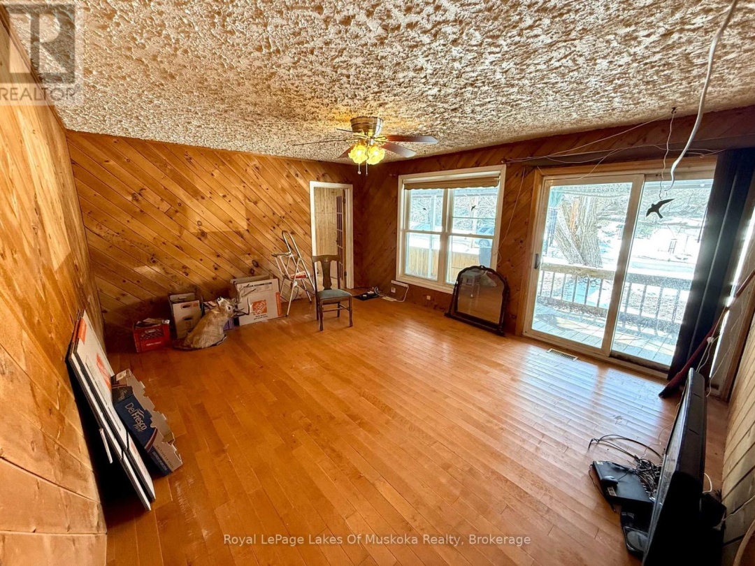 1071 NAISMITH ROAD, Bracebridge (Macaulay)