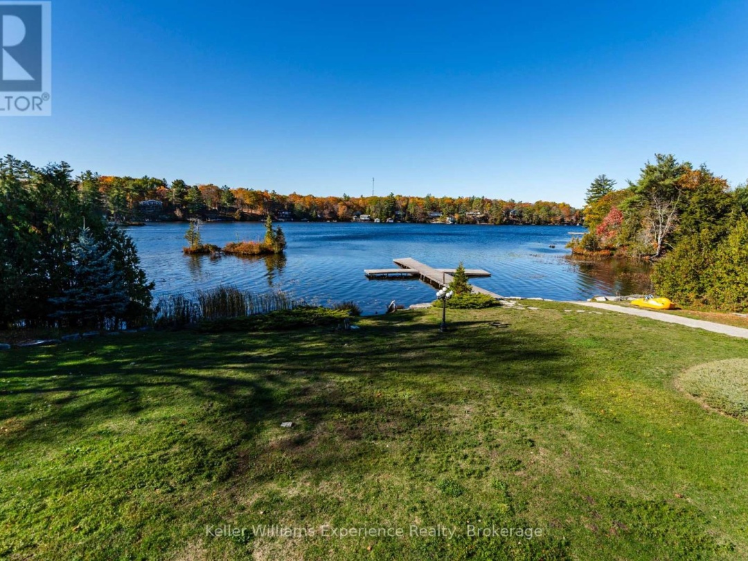 804 KINGS FARM ROAD, Gloucester Pool