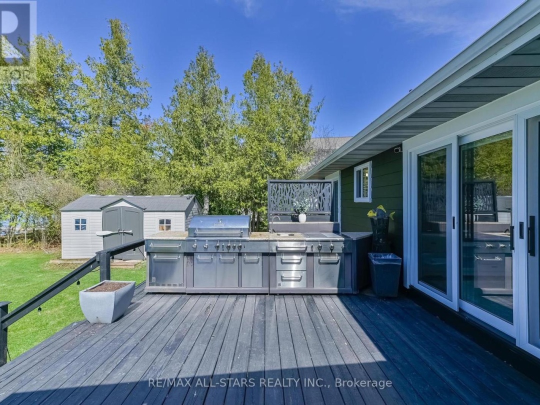 53 MEACHIN DRIVE, Sturgeon Lake