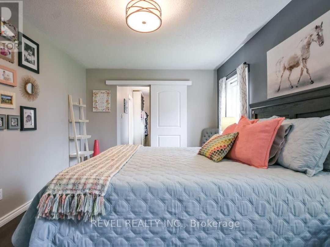 16 SUMAC CRESCENT, Oro-Medonte (Sugarbush)
