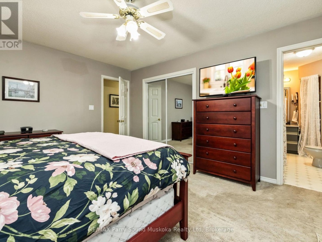 54 PINERIDGE DRIVE, McDougall