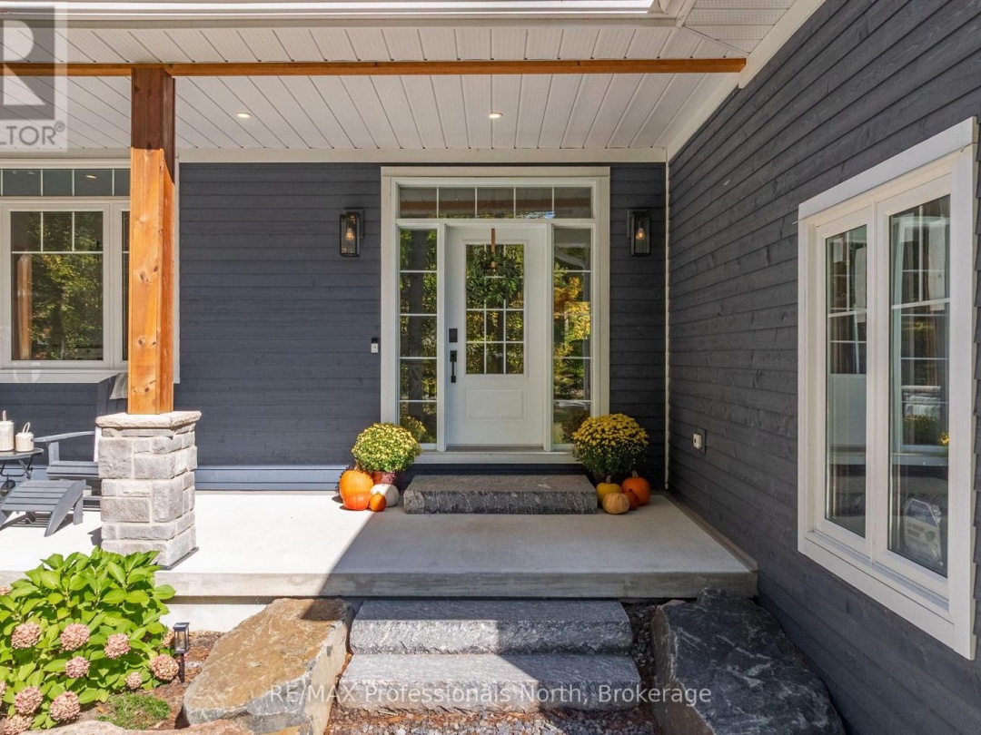 1034 XAVIER STREET, Gravenhurst (Morrison)