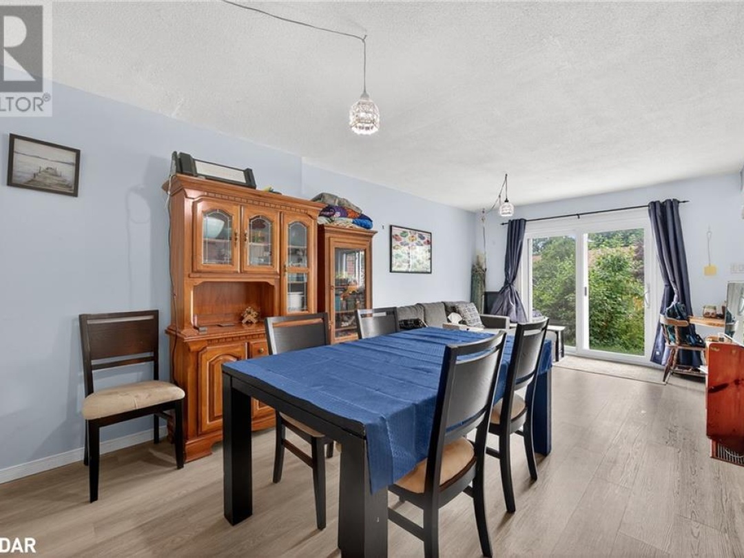 441 BARRIE Road Unit# 54, 