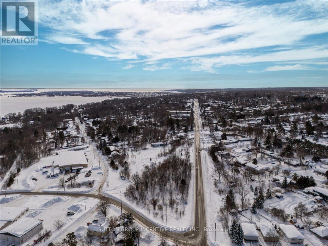 570 LACLIE STREET, Orillia