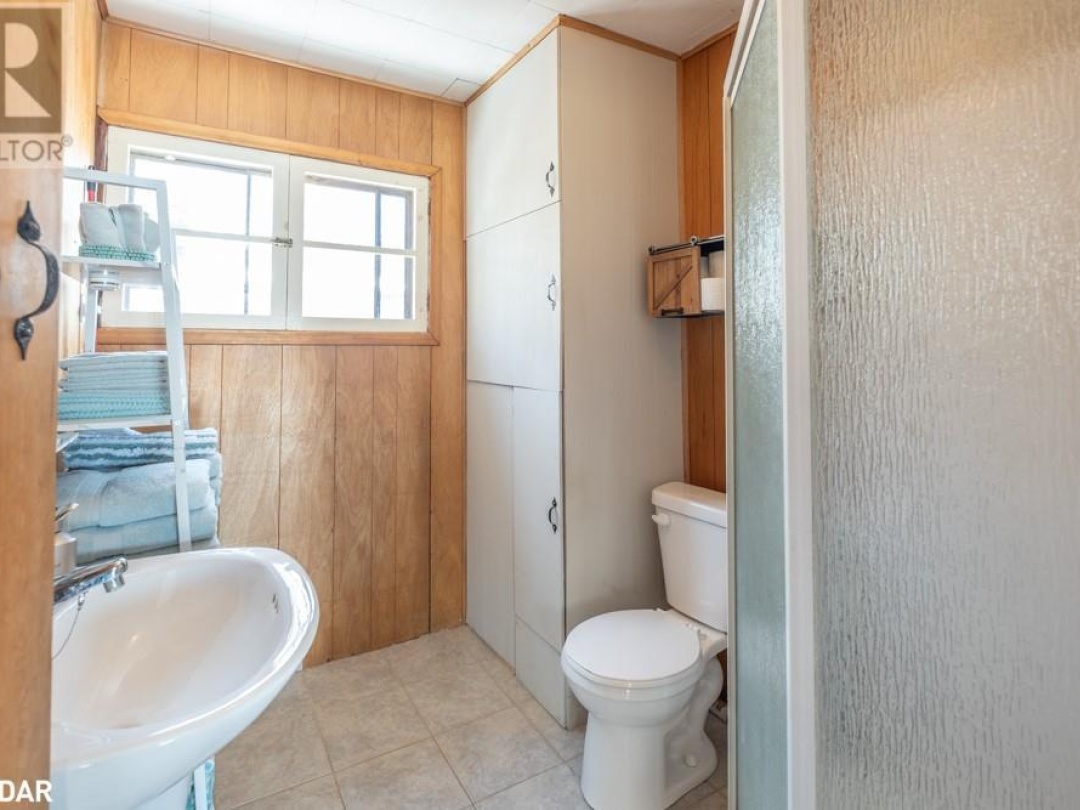 43 Gatewood Road, Talbot Lake
