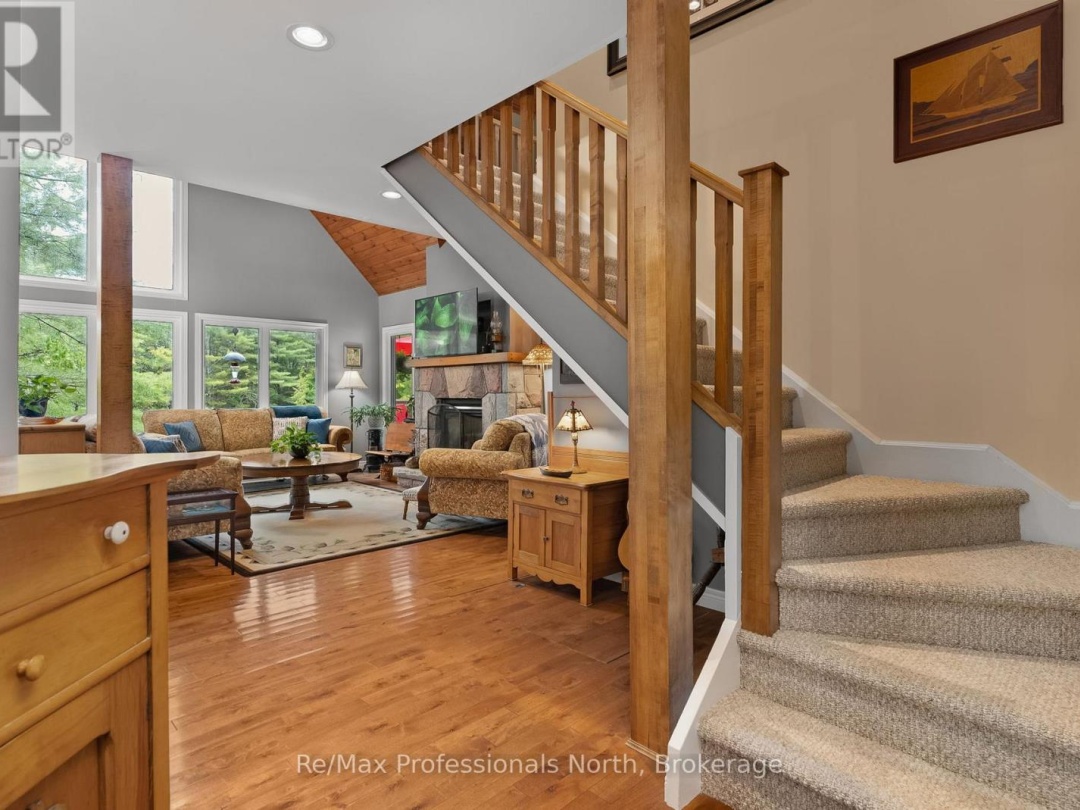 1005 LAIDLAW AVENUE, Severn River