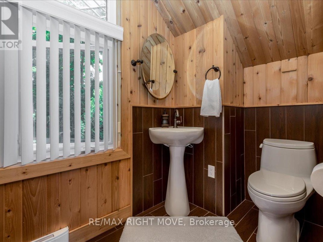 153 Creighton Street S, Lake Simcoe
