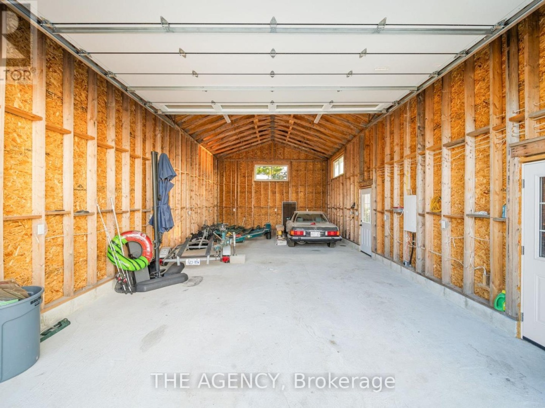 11 FIFTH STREET, Sturgeon Lake
