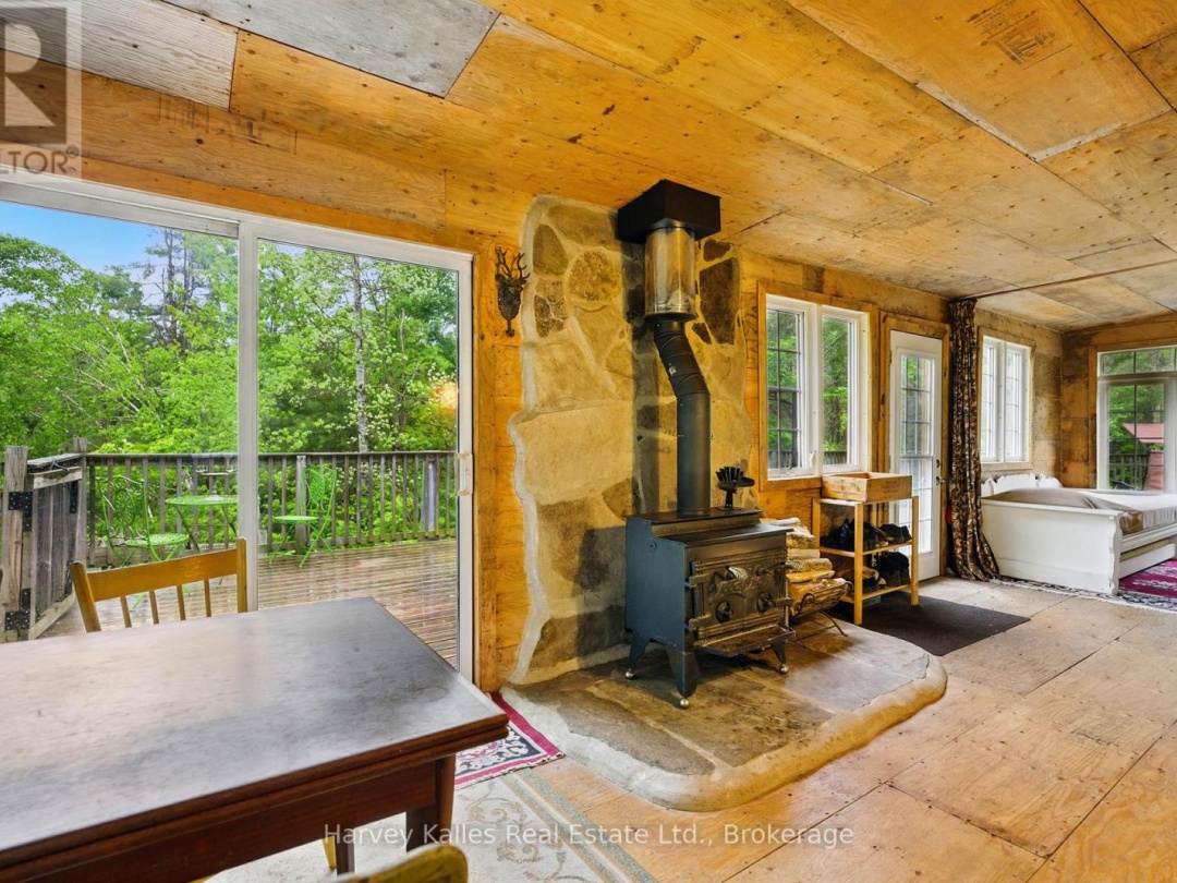 1165 PETERSON ROAD, Bracebridge (Draper)
