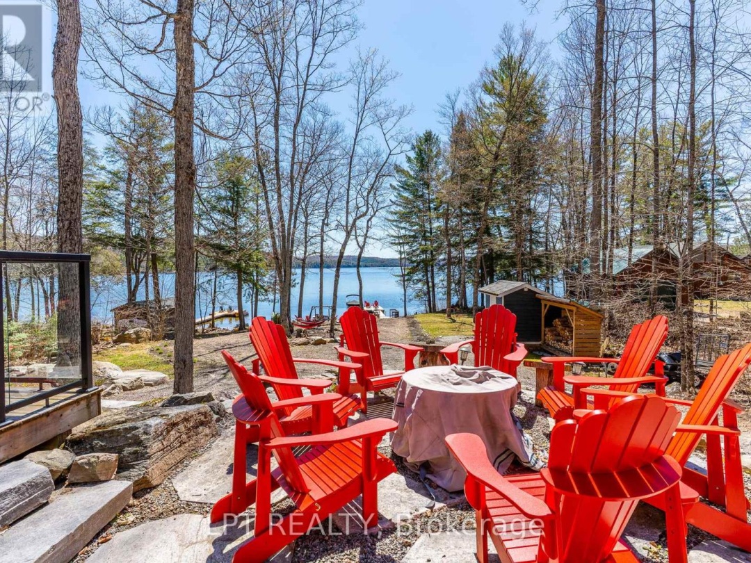1369 HIPKISS DRIVE, Haliburton Lake