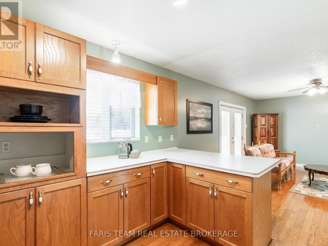 2104 NEWTON STREET, Tay