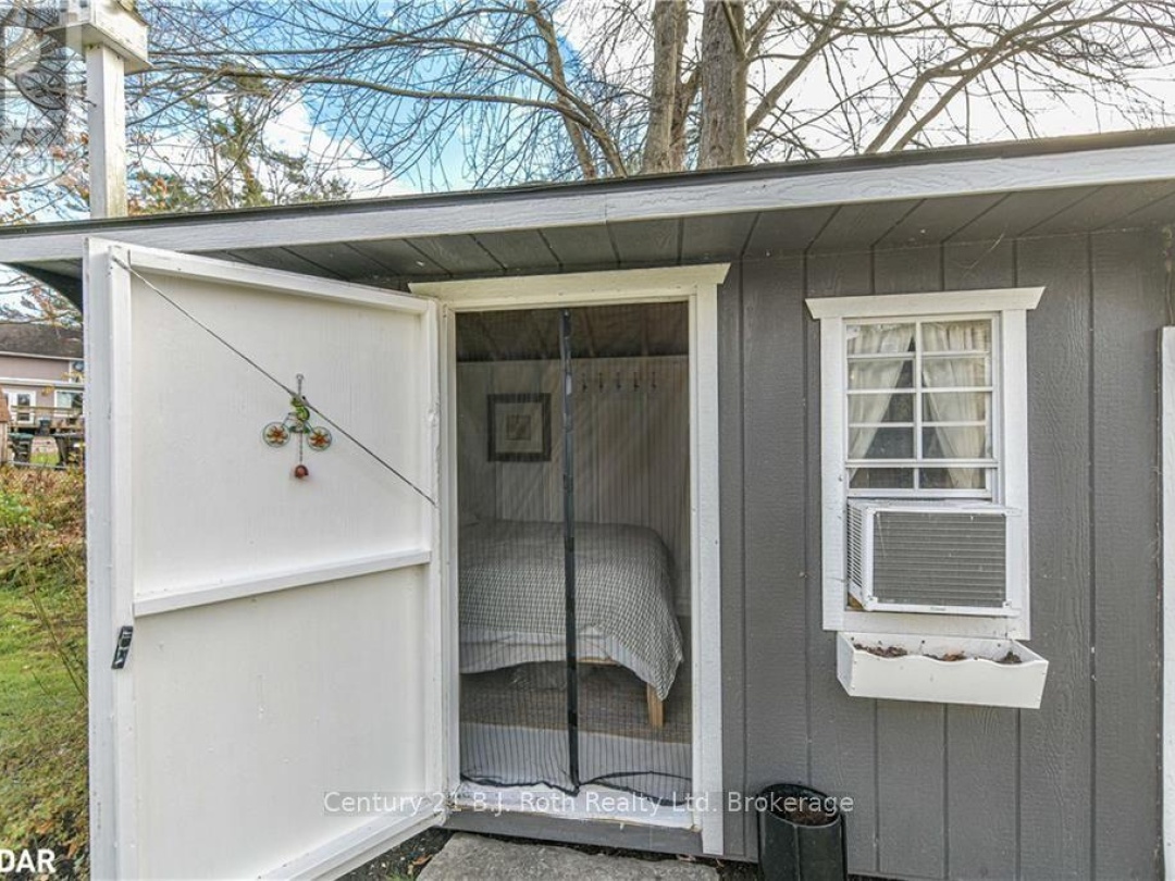 8222 COUNTY RD 169 ROAD, 